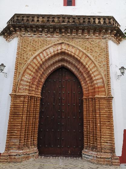 Restauración portada gótico mudéjar iglesia de San Pablo Aznalcázar